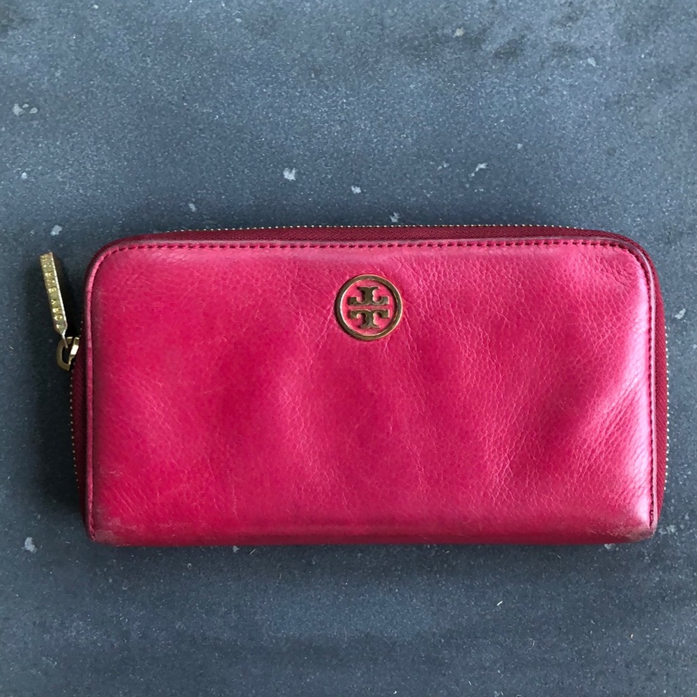 Authentic Tory Burch wallet